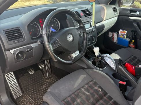 Used 2009 Volkswagen Jetta GLI image 6