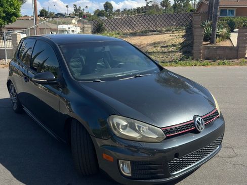 Used 2010 Volkswagen GTI 2-Door FWD image 2