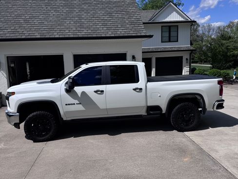 Used 2020 Chevrolet Silverado 2500 W/T w/ WT Convenience Package image 4