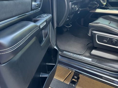 Used 2021 RAM 1500 Laramie RWD image 17