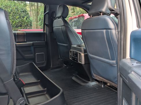 Used 2018 Ford F150 Limited image 15