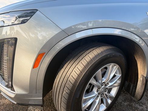 Used 2024 Cadillac XT6 Luxury FWD image 10