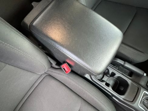 Used 2020 Jeep Gladiator Overland image 14