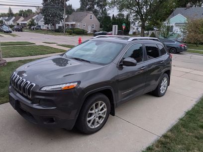 Used 2015 Jeep Cherokee Latitude w/ Cold Weather Group