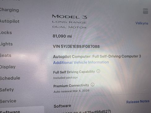Used 2018 Tesla Model 3 Long Range image 10