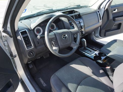 Used 2009 MAZDA Tribute i Sport image 8