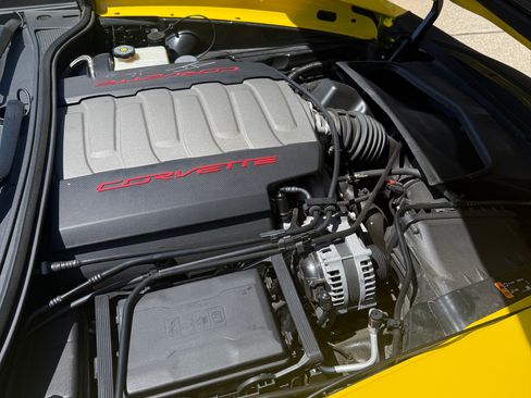 Used 2019 Chevrolet Corvette Grand Sport RWD image 11