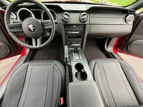 Used 2008 Ford Mustang Coupe image 9