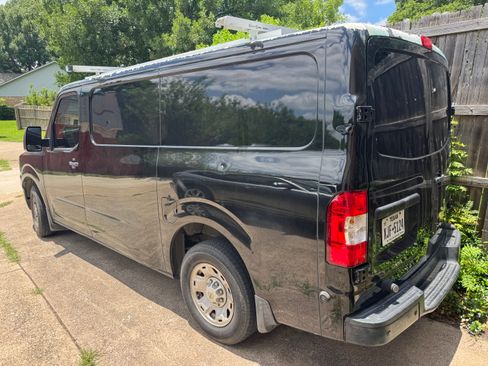 Used 2015 Nissan NV 1500 SV w/ Technology Package RWD image 4