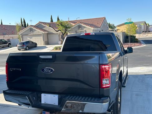 Used 2017 Ford F150 XLT w/ Equipment Group 301A Mid RWD image 5