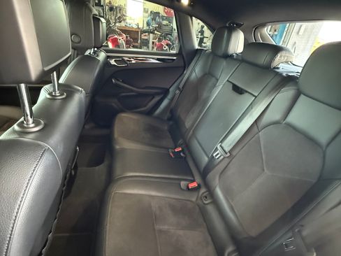 Used 2017 Porsche Macan S AWD/4WD image 18