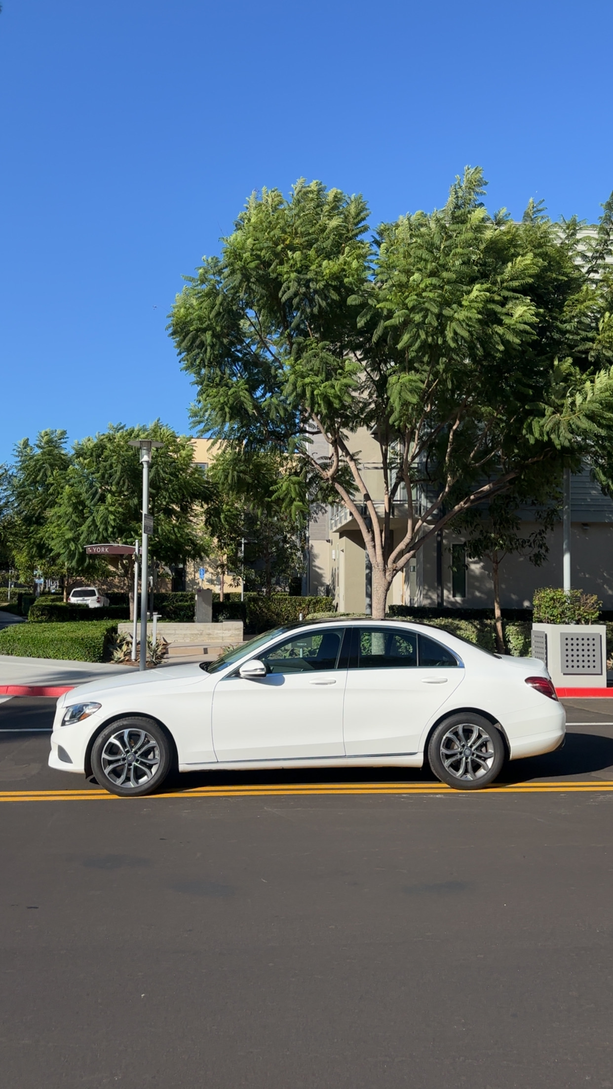 Used 2016 Mercedes-Benz C 300 Sedan image 13