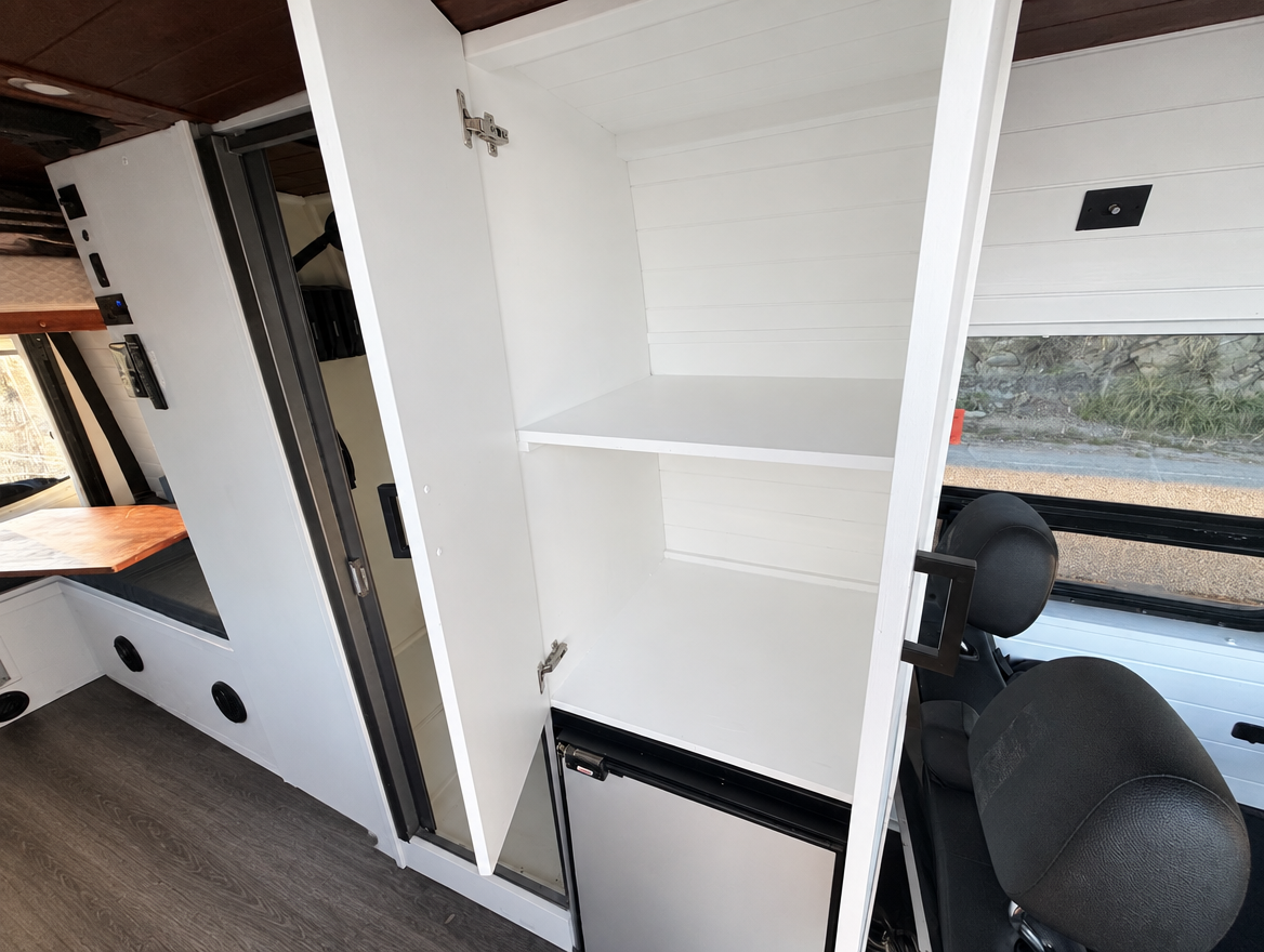 Used 2015 Mercedes-Benz Sprinter 3500 image 5