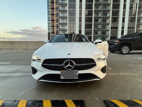 Used 2024 Mercedes-Benz CLA 250 4MATIC image 4