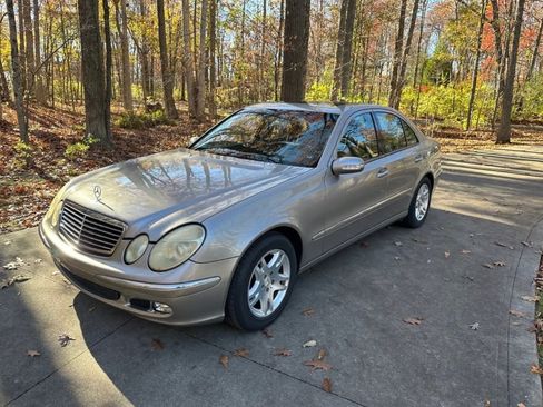 Used 2003 Mercedes-Benz E 320 Sedan image 8