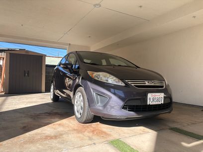 Used 2013 Ford Fiesta SE