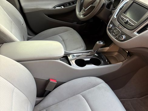 Used 2016 Chevrolet Malibu LS FWD image 6