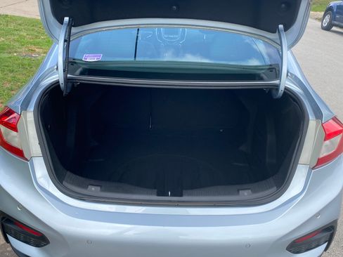 Used 2017 Chevrolet Cruze LT w/ Convenience Package image 9