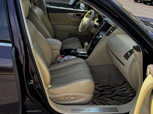 Used 2012 INFINITI FX35 AWD w/ Premium Pkg image 16