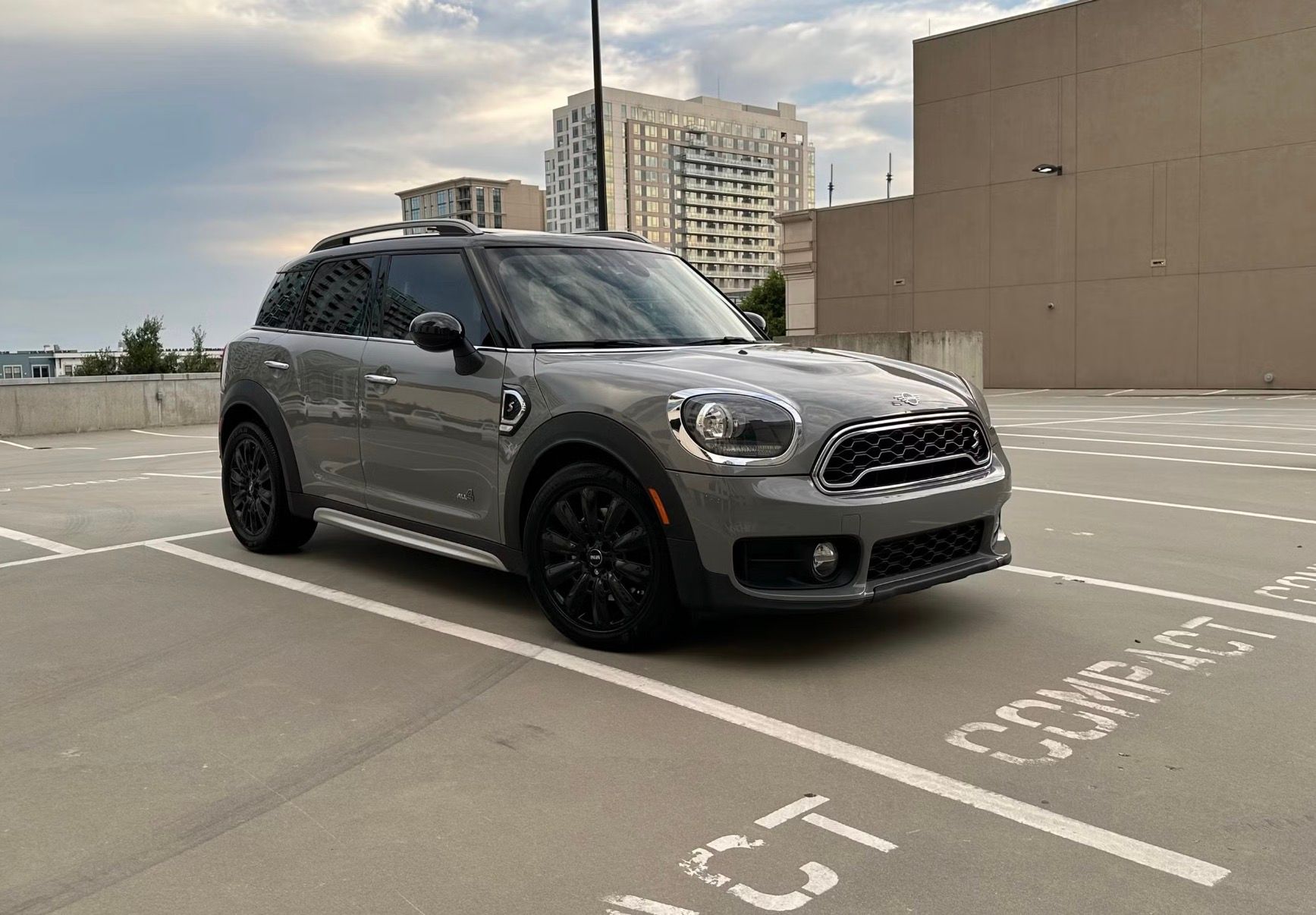 Used 2019 MINI Cooper Countryman S w/ Storage Package AWD/4WD image 2
