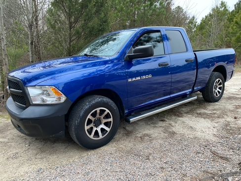 Used 2016 RAM 1500 Tradesman image 1