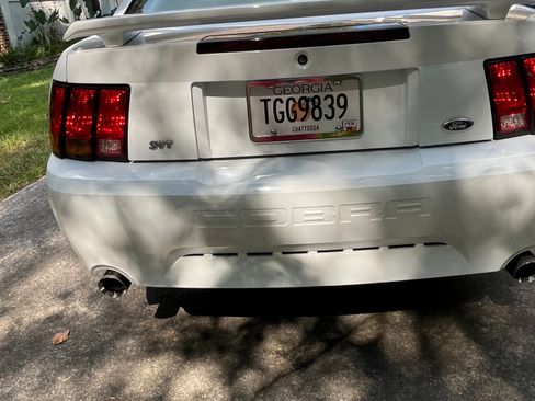 Used 2001 Ford Mustang Cobra RWD image 25