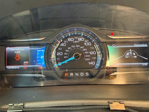 Used 2019 Ford Flex Limited image 12