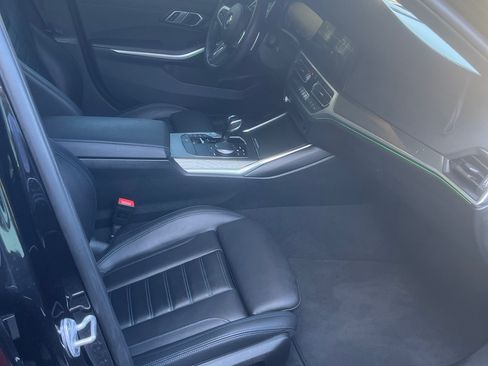 Used 2021 BMW 330i xDrive Sedan w/ M Sport Package image 10