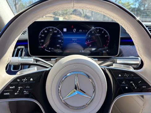 Used 2021 Mercedes-Benz S 580 4MATIC Sedan image 10