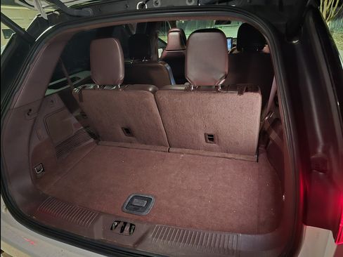 Used 2020 Lincoln Aviator Black Label Grand Touring w/ Class IV Trailer Tow Package image 17