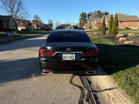 Used 2022 Lexus LS 500 w/ Interior Upgrade Package image 5