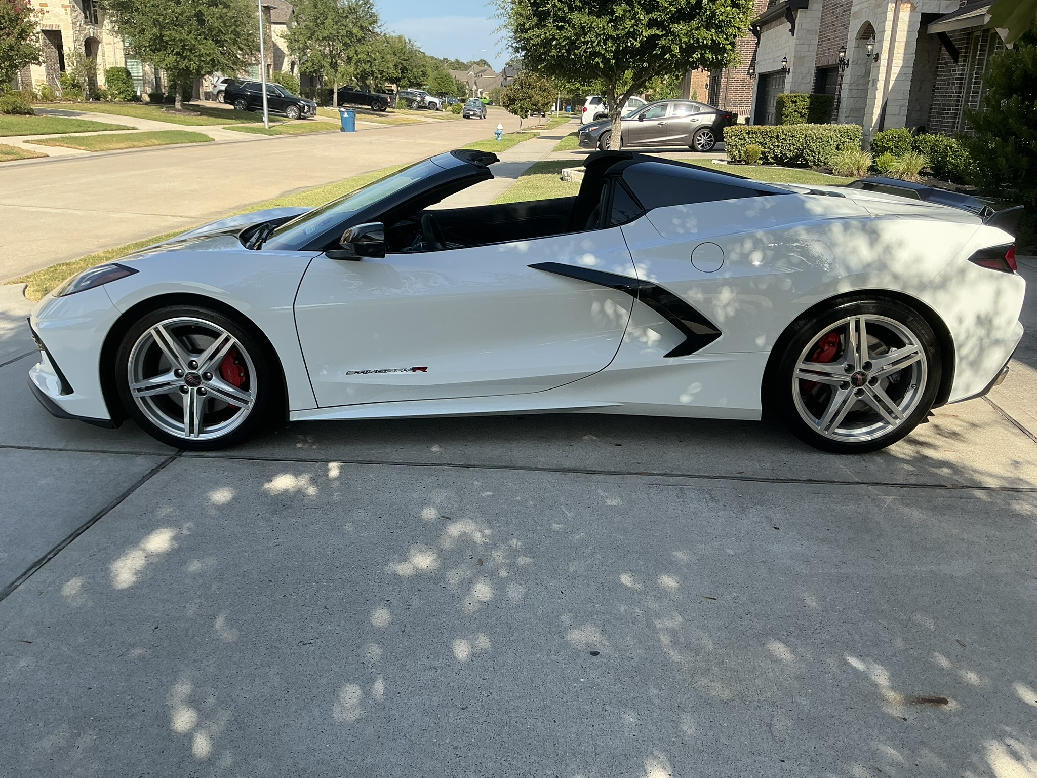 Used 2024 Chevrolet Corvette Stingray Convertible w/ Z51 Performance Package RWD image 6