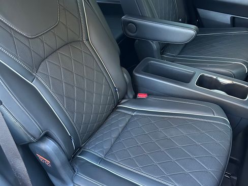 Used 2023 INFINITI QX60 Autograph w/ Cargo Package image 15