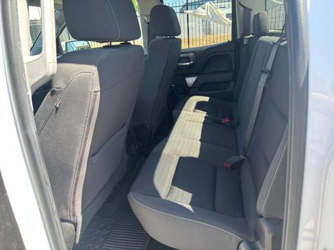 Used 2017 Chevrolet Silverado 1500 LT w/ All Star Edition RWD image 4