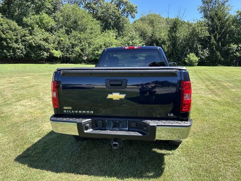 Used 2008 Chevrolet Silverado 1500 W/T w/ LS Package RWD image 6