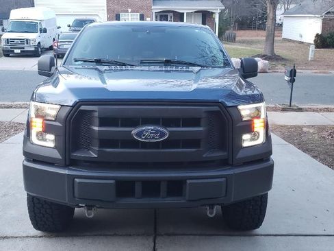 Used 2015 Ford F150 XL w/ Equipment Group 101A Mid image 2