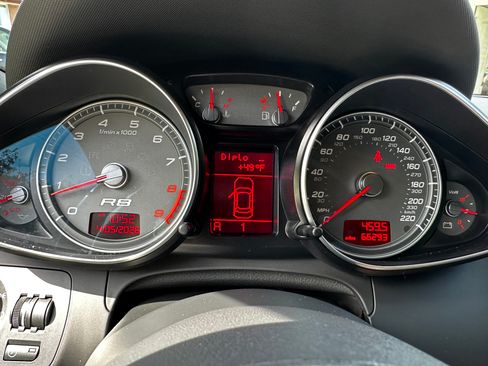 Used 2008 Audi R8 V8 image 12