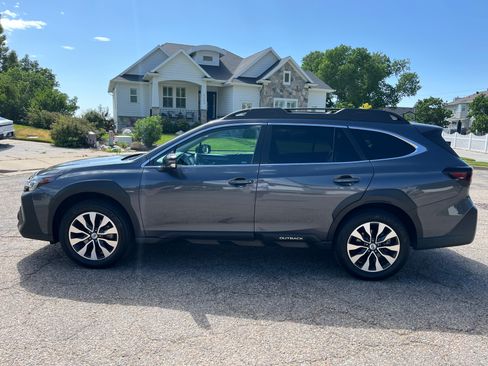 Used 2024 Subaru Outback Limited XT AWD/4WD image 2