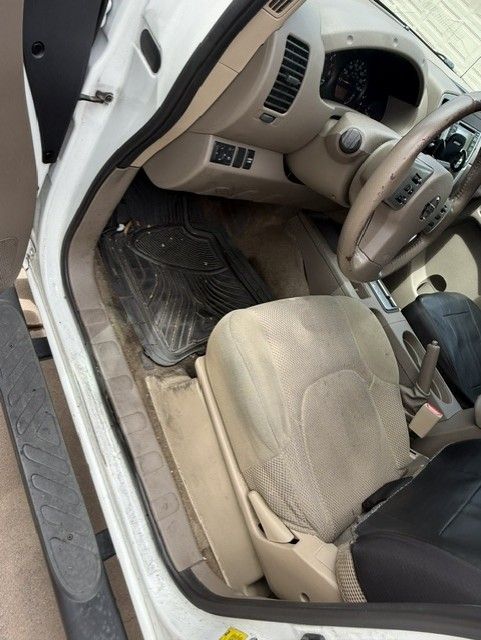 Used 2017 Nissan Frontier SV w/ SV Value Truck Package RWD image 10