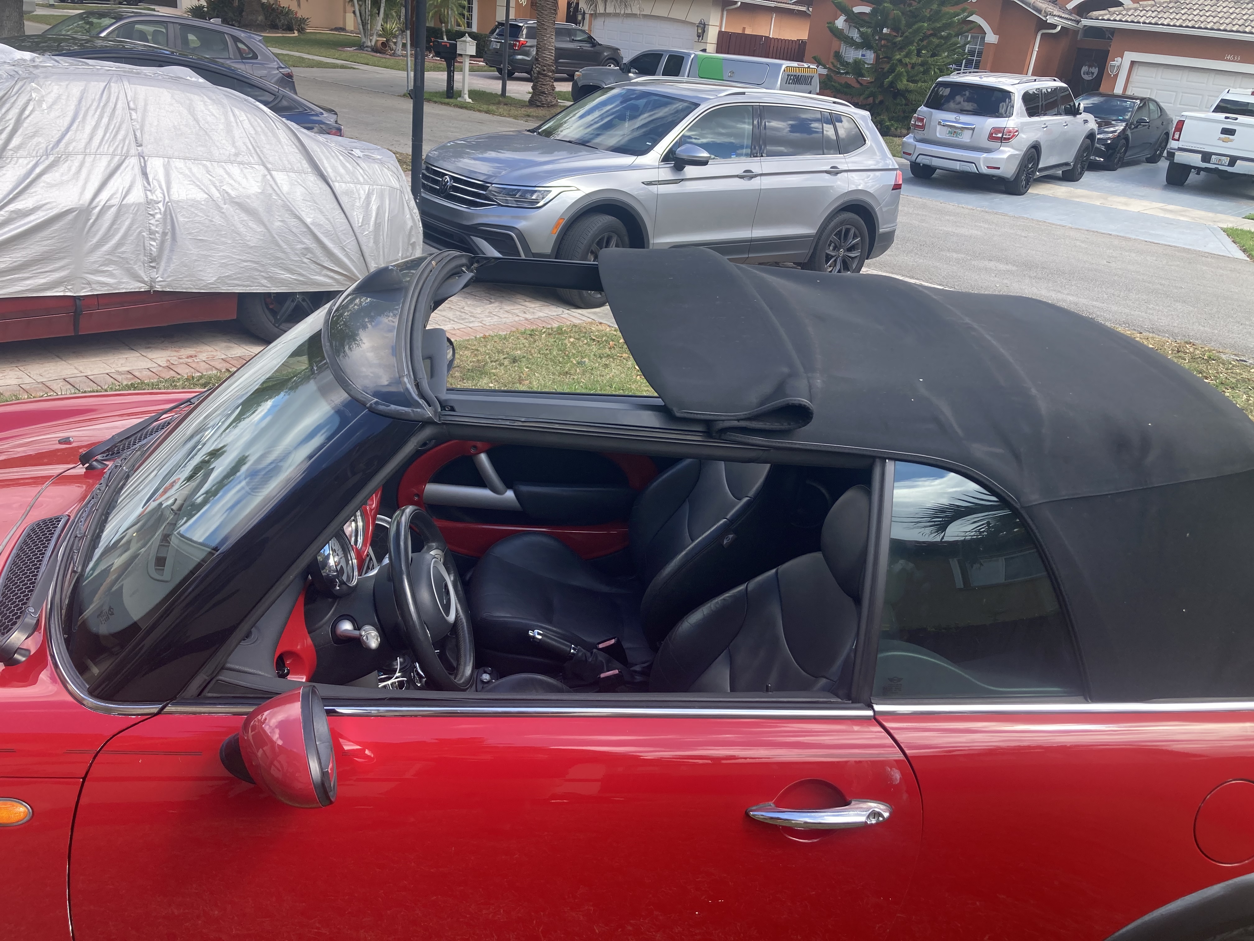 Used 2005 MINI Cooper Convertible FWD image 6