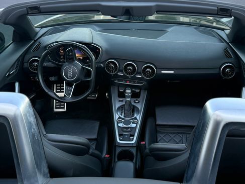 Used 2017 Audi TT 2.0T image 6