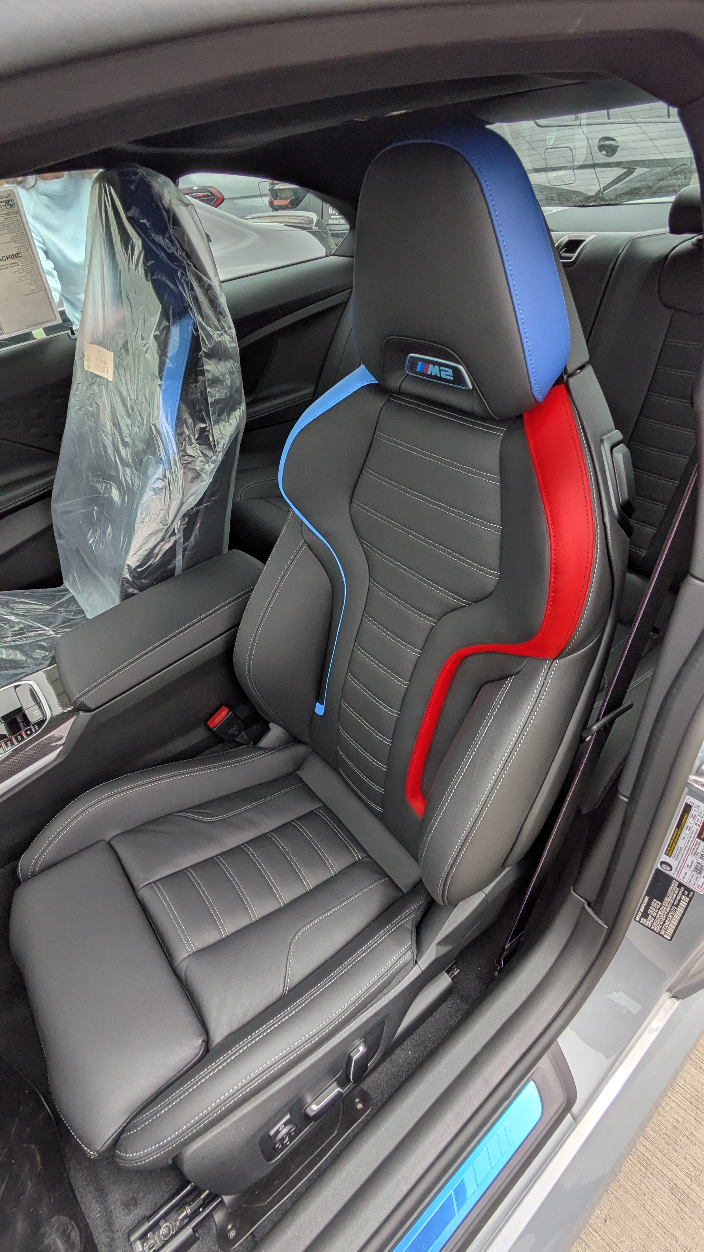 Used 2025 BMW M2 w/ Lighting Package RWD image 17