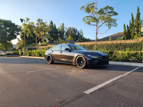 Used 2022 BMW M3 Sedan w/ Parking Assistance Package image 10