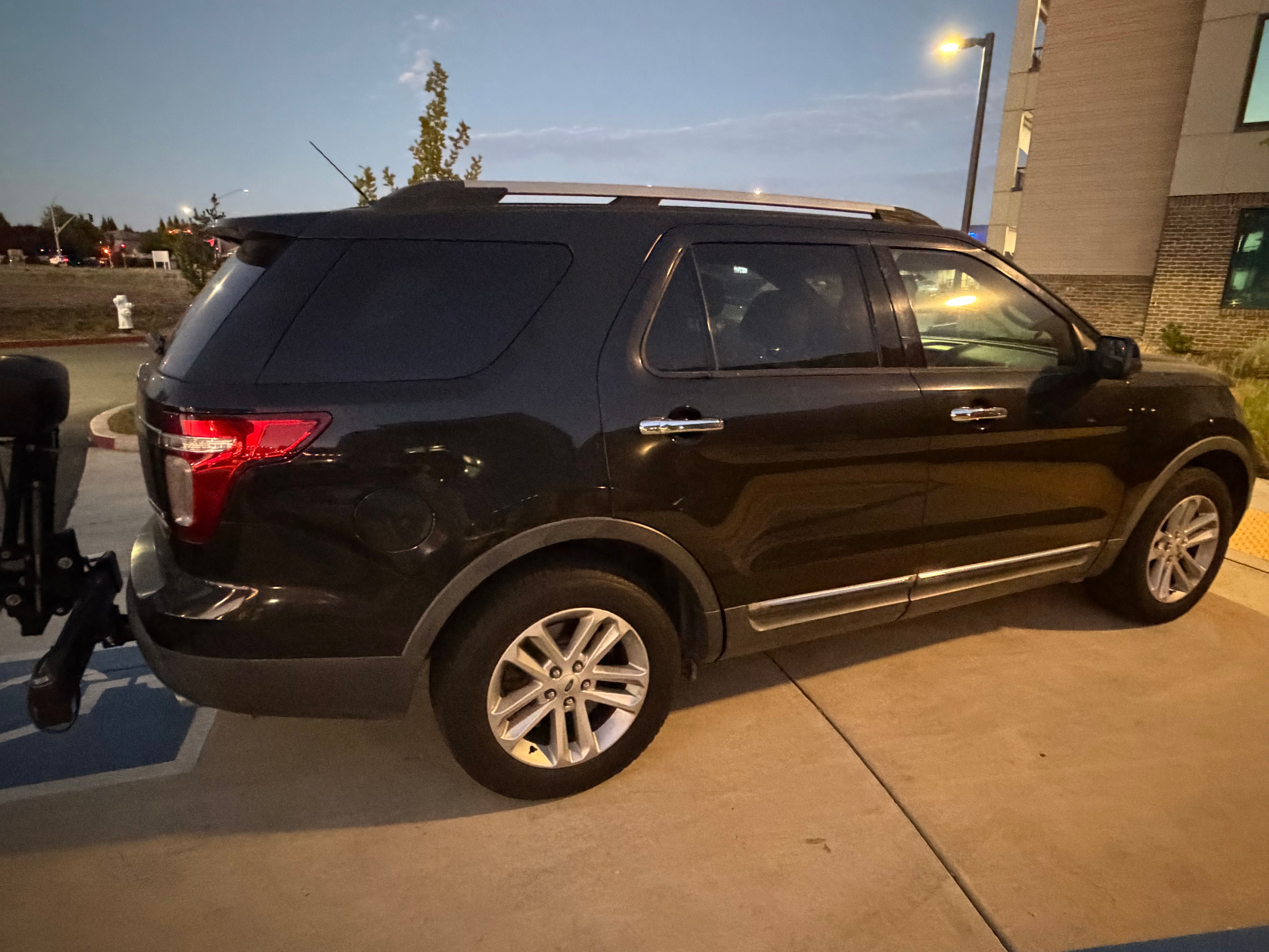 Used 2013 Ford Explorer FWD image 5