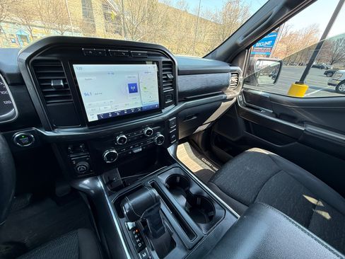 Used 2021 Ford F150 XLT w/ Equipment Group 302A High image 22