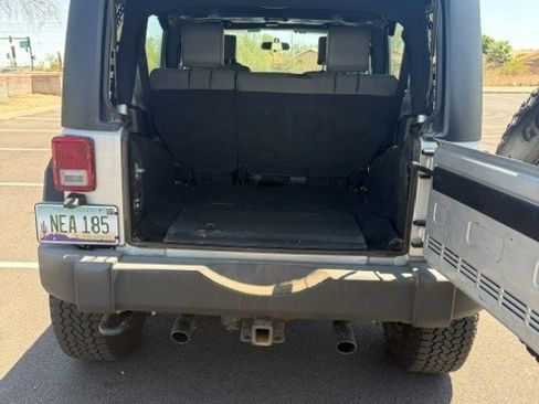 Used 2010 Jeep Wrangler Unlimited Sport w/ Trailer Tow Group AWD/4WD image 11