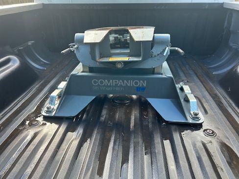 Used 2014 Ford F350 King Ranch w/ King Ranch Package image 8