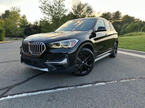 Used 2020 BMW X1 xDrive28i w/ Premium Package AWD/4WD image 1