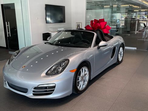 Used 2014 Porsche Boxster image 2