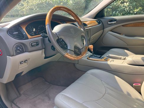 Used 2000 Jaguar S-TYPE 4.0 RWD image 6